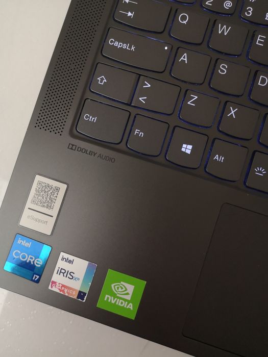 Pc Portátil LENOVO Ideapad 5 - 16GB-1TB. I4ITL05 Pro