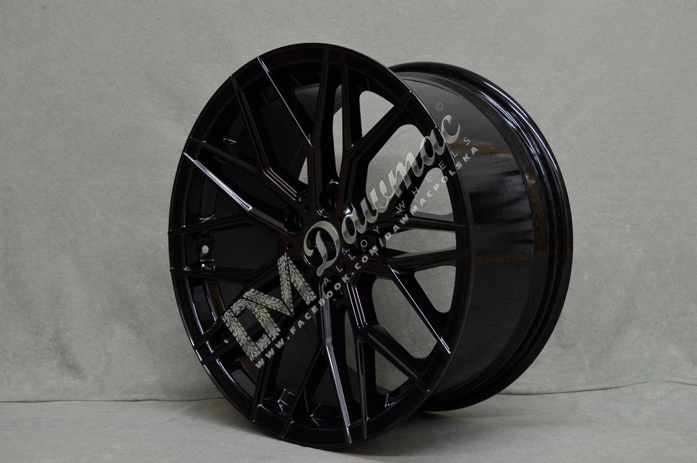 Felgi Arceo Valencia 18" Gloss Black 5x112/5x114,3