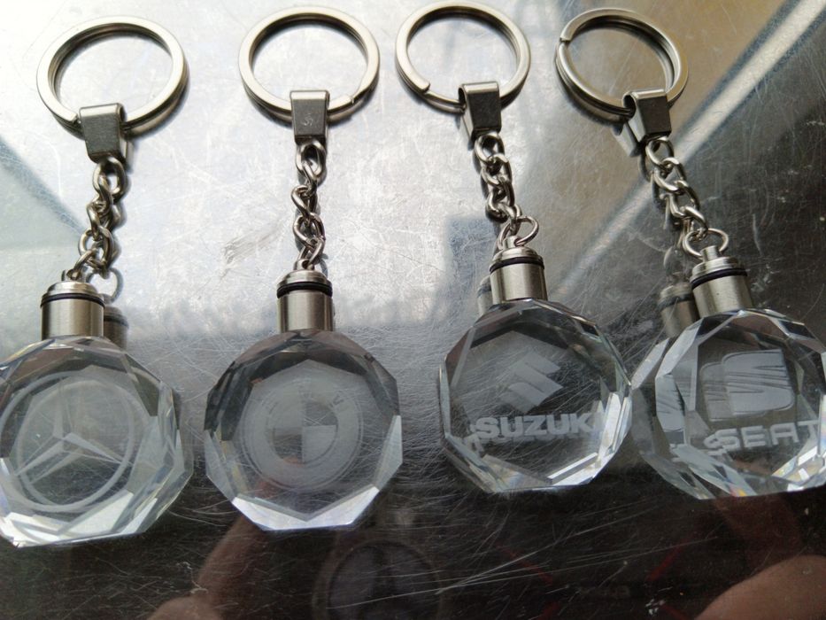 Brelok, breloki Suzuki,merc,BMW,seat,honda