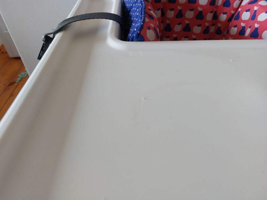 Komplet do karmienia Ikea krzesełko z podnóżkiem poduszką