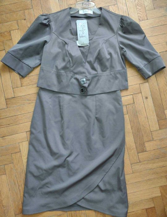 Piękny grafitowy komplet 42/44 wesele, komunia