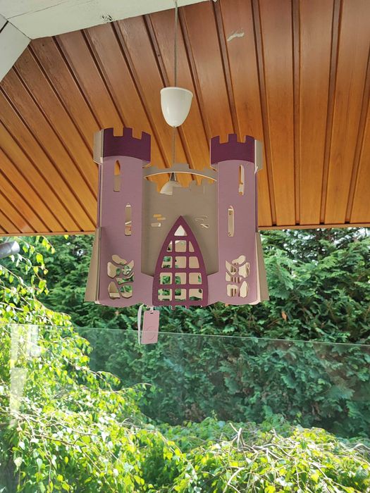 Lampa wisząca/żyrandol do pokoju księżniczki