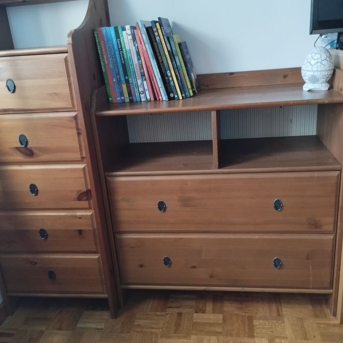Muda fraldas ou cómoda IKEA