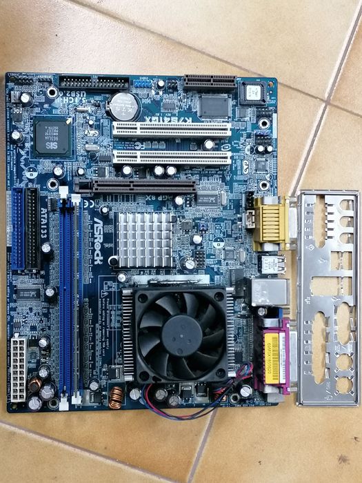 Board AMD com cpu, cooler, memórias e espelho64332149010691124