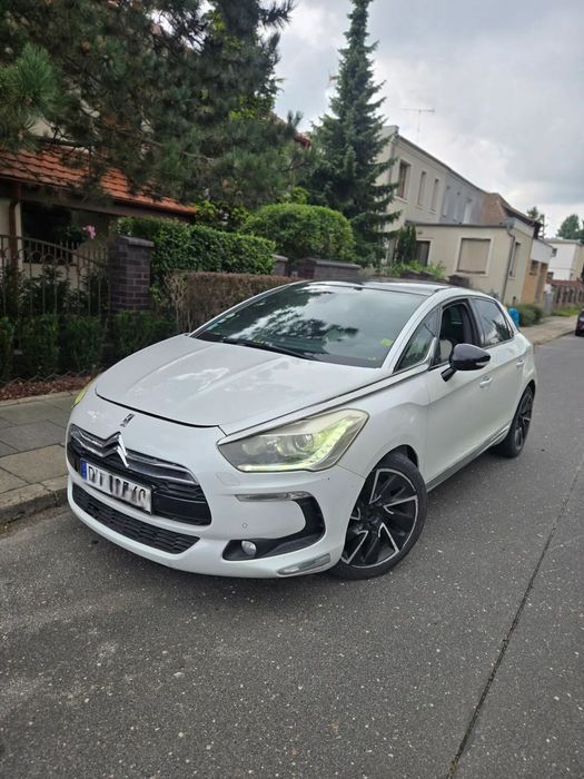 Citroën DS5
