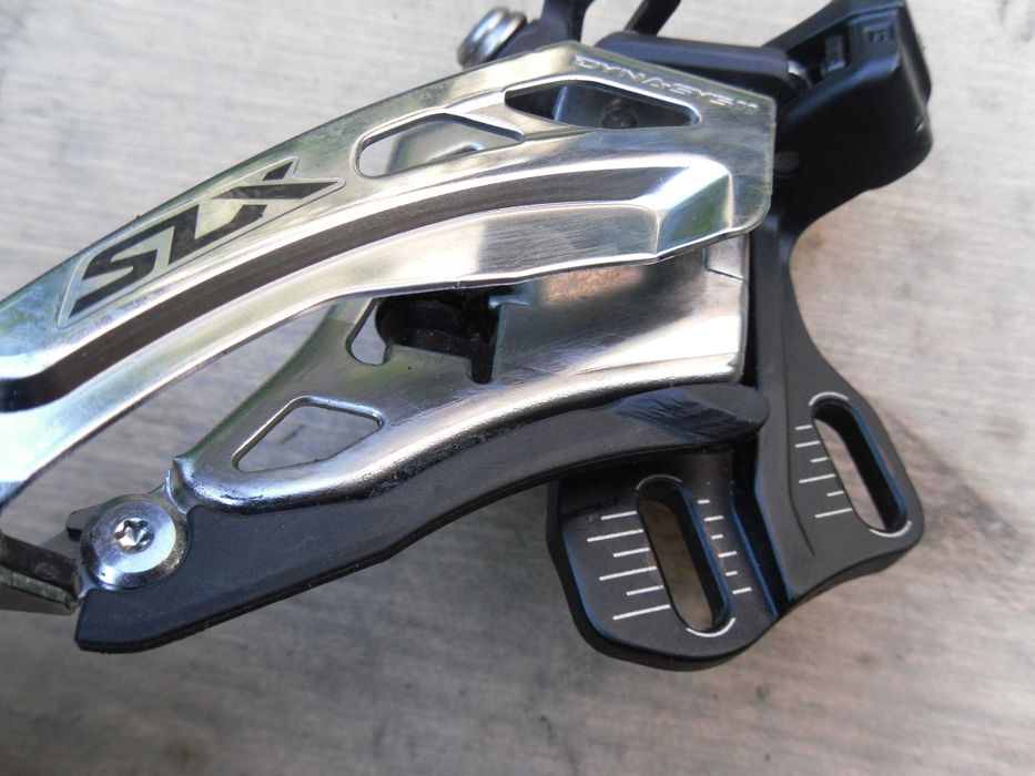 Shimano SLX przerzutka przednia FD-M7020-11-E , 2x11Speed Polecam