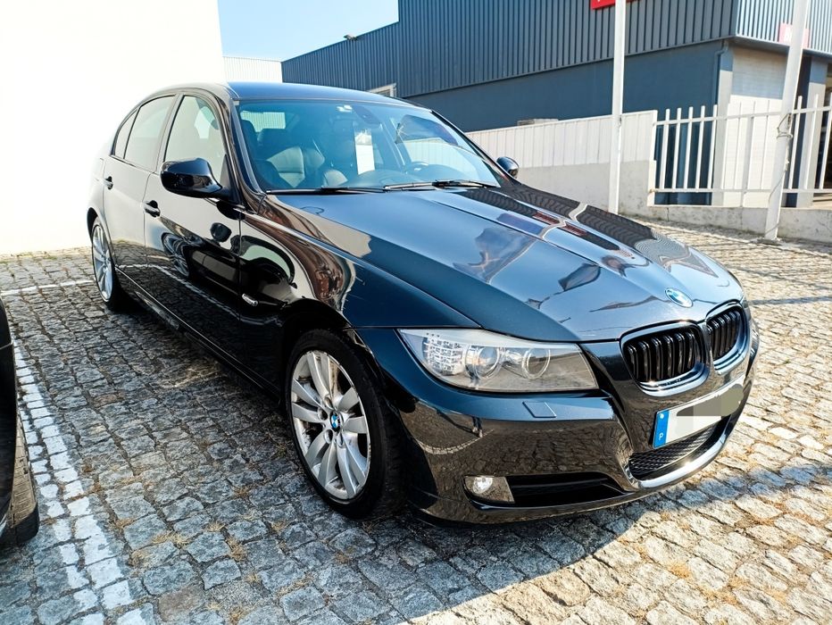 BMW Série 3 318d - 2011