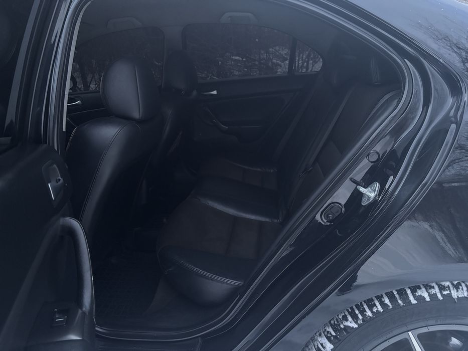 Продам Honda Accord 2.4