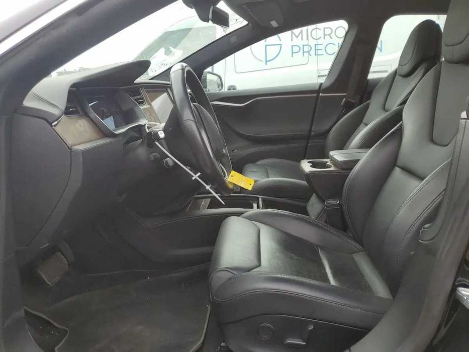 Бампер Tesla Model S розборка шрот