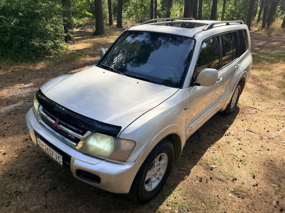 Mitsubishi Pajero 2002 VIN JMYLRV73W2J708709 фото оголошення 3 з 24