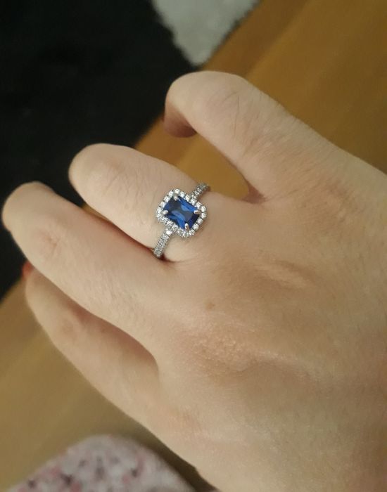 Anel solitário azul novo em prata