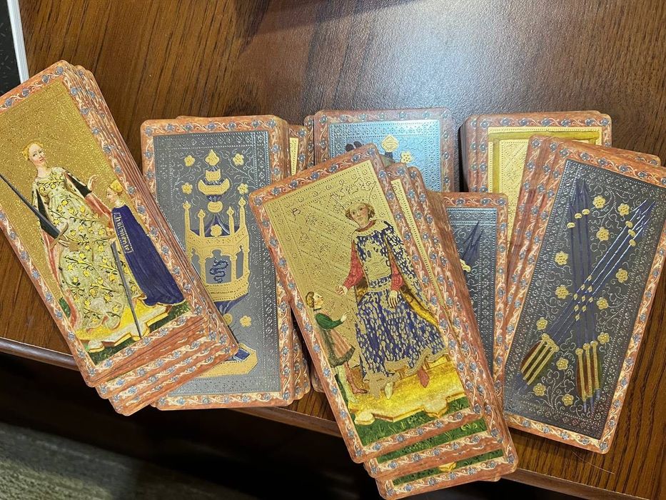 Колода таро Visconti di Modrone Tarot (Museum Quality)