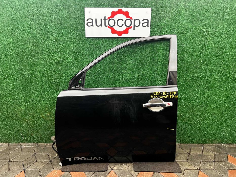 дверка передня ліва для L200 2005-2015