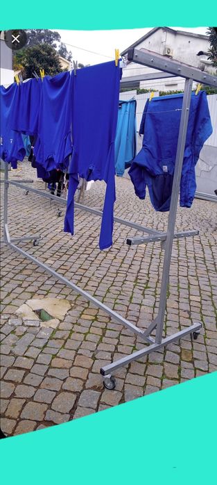 Estendais novos galvanizados com rodas,,apartir de 80€
