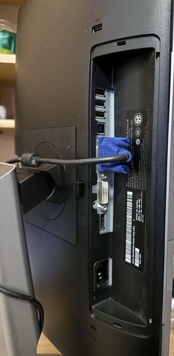 Monitor dell p2214 hb full hd 22”