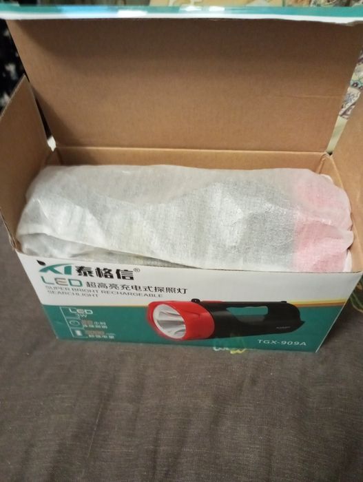 Ліхтар лед TGX-909A,новий в упаковці