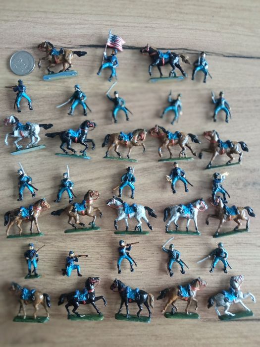 Żołnierzyki, figurki, modele