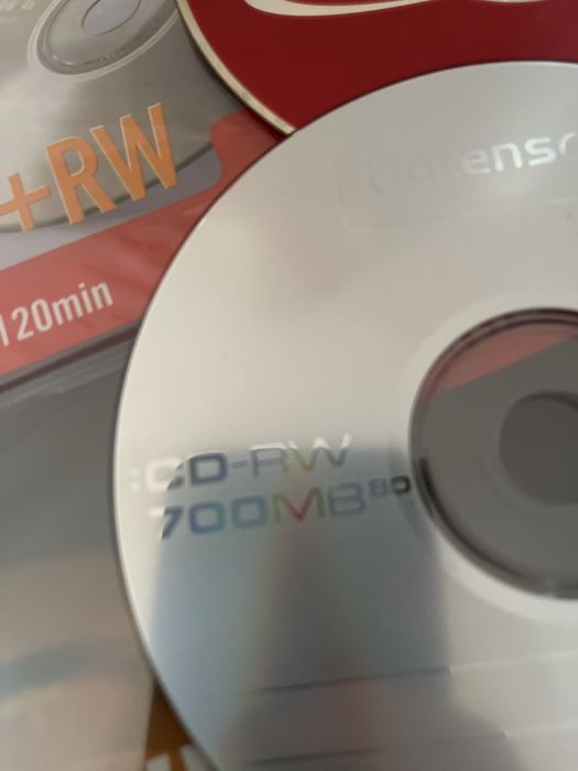 5 DVD+RW + 1 CD-RW