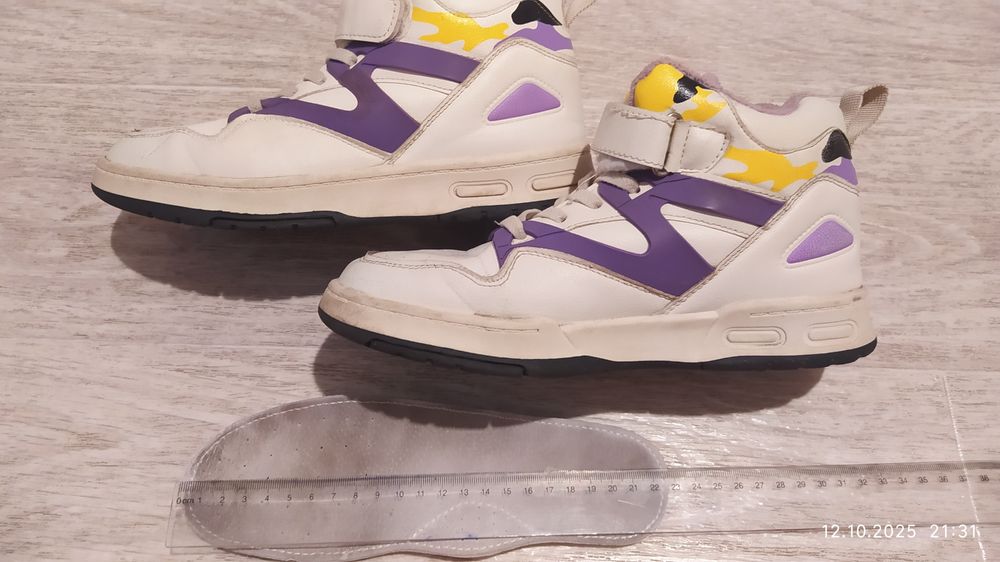 Дівочі демісезонні ботінки.