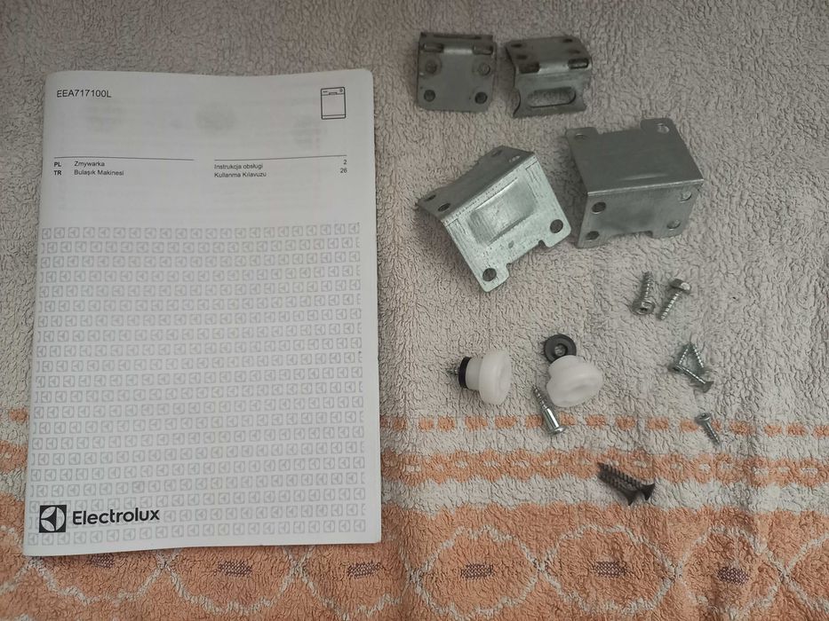 Zmywarka Electrolux EEA717100L / Uszkodzona pompa