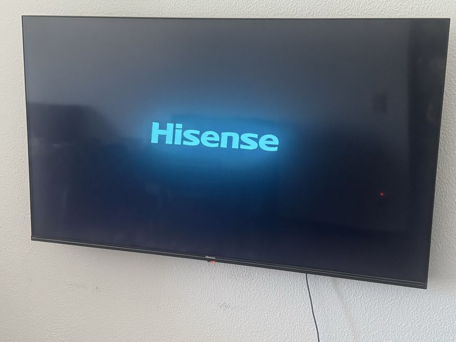 TV HISENSE 45N5750 (LED - 45'' - 114 cm - 4K Ultra HD - Smart TV)