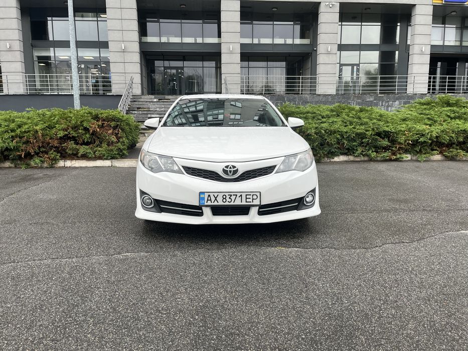 Toyota camry 2014