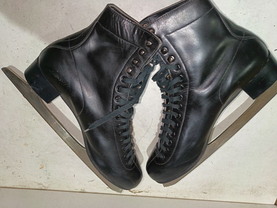 Łyżwy figurowe skóra rozmiar 46