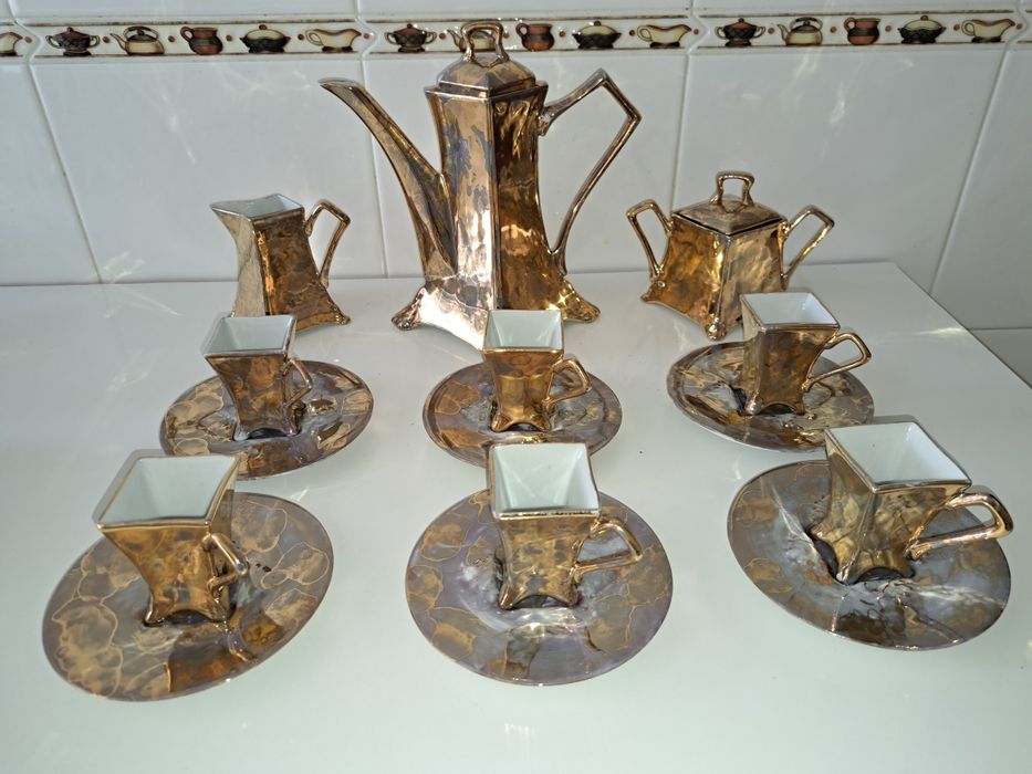 Complete Coffee Service467615678412902400