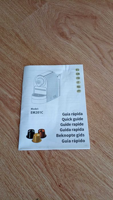 Máquina de café compatível com Nespresso (Nova)