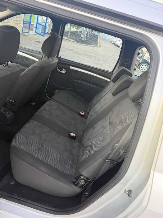 Dacia logan 1.5 dci 7 lugares