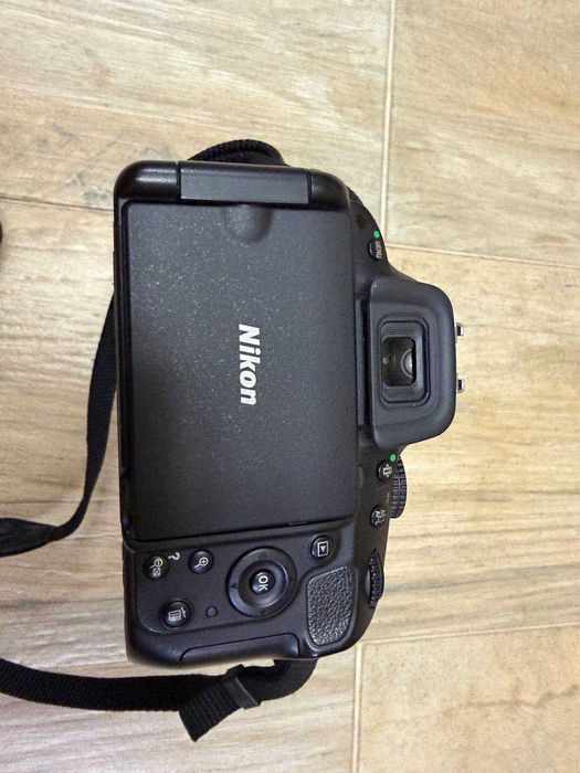 Продам фотоаппарат Nikon 5100