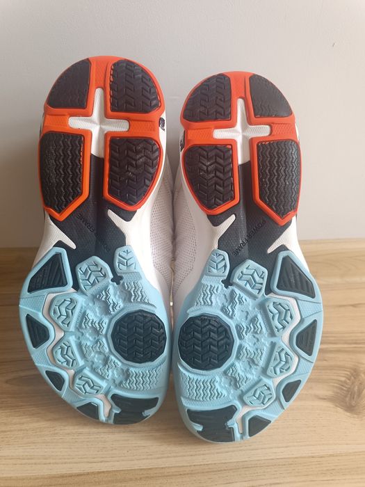 Buty koszykarskie Decathlon białe kolorowe rozmiar 43
