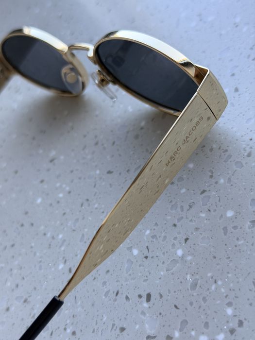 Сонцезахисні окуляри Marc Jacobs з чохлом