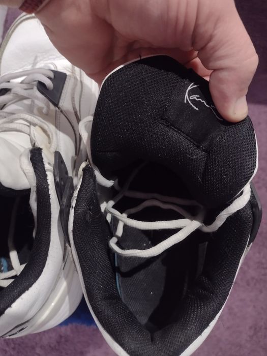 Кросовки Карл кани 45 размер кожаные