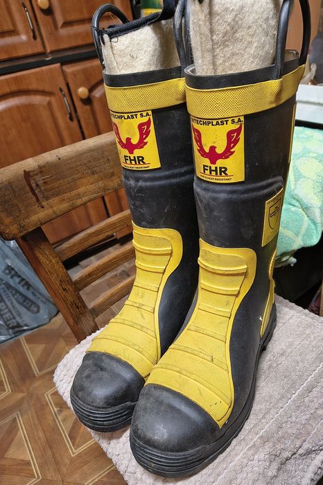 Buty strażackie gumowe