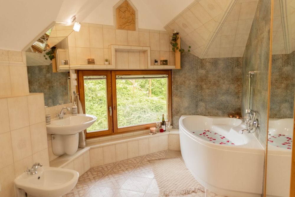 Promocja  Dom Basen Jaccuzi Sauna Bilard Grota w górach  wynajem