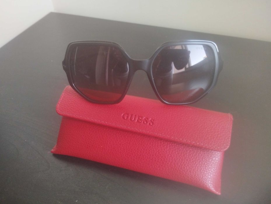 Oculos de sol Senhora marca Guess