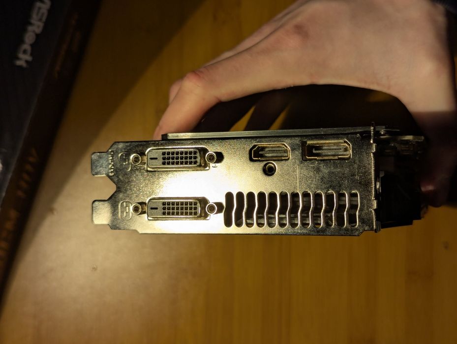 Gigabyte GTX 1060 3гб