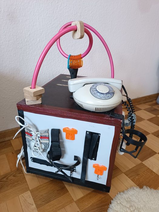 Бізі куб для розвитку