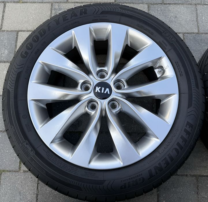 Oryginalne felgi Kia Optima X-Ceed 7.5J 5x114.3 TPMS 215/55R17 lato