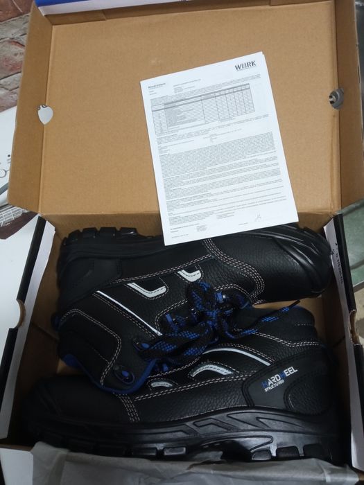 Buty męskie rozmiar 42