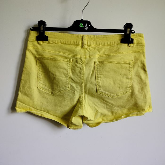 Żółte szorty 38 H&M