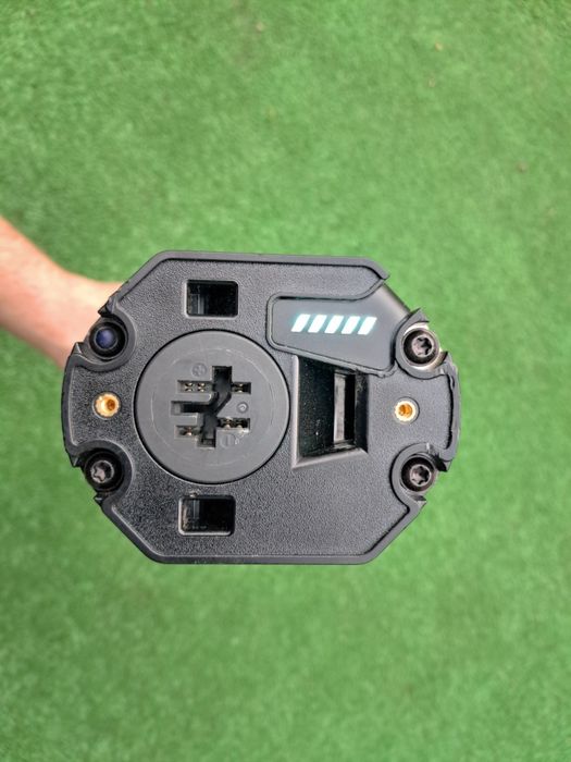 Bosch Powertube 750 vertikal батарея електровелосипеда