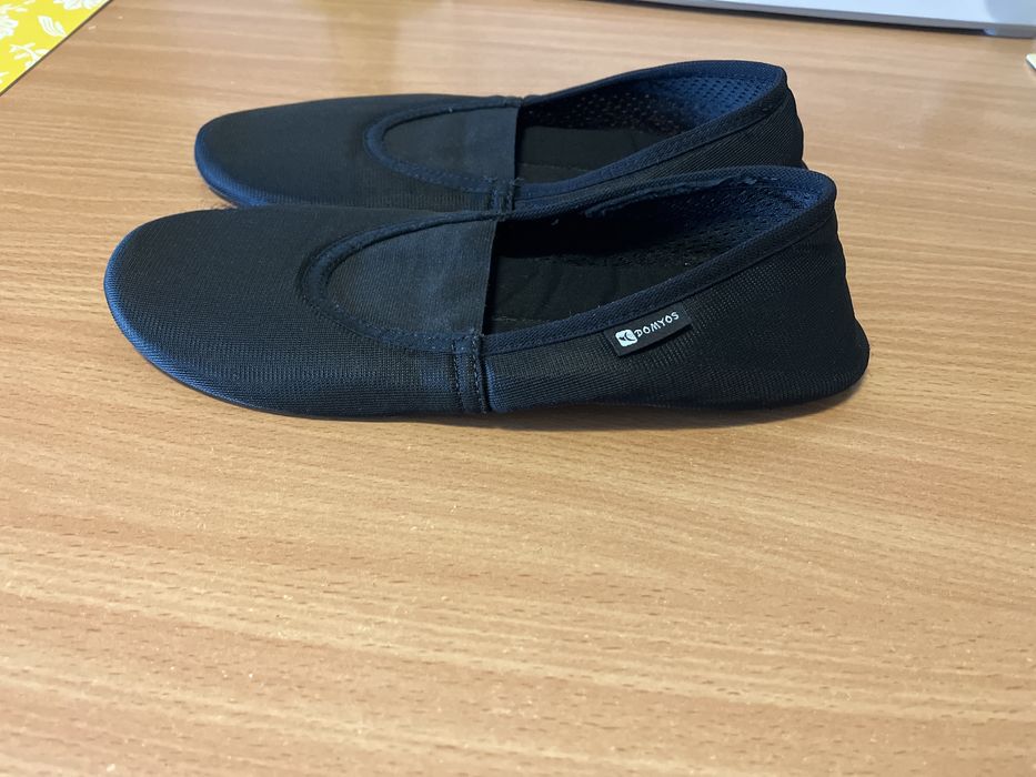 Sapatilhas educação física T. 42