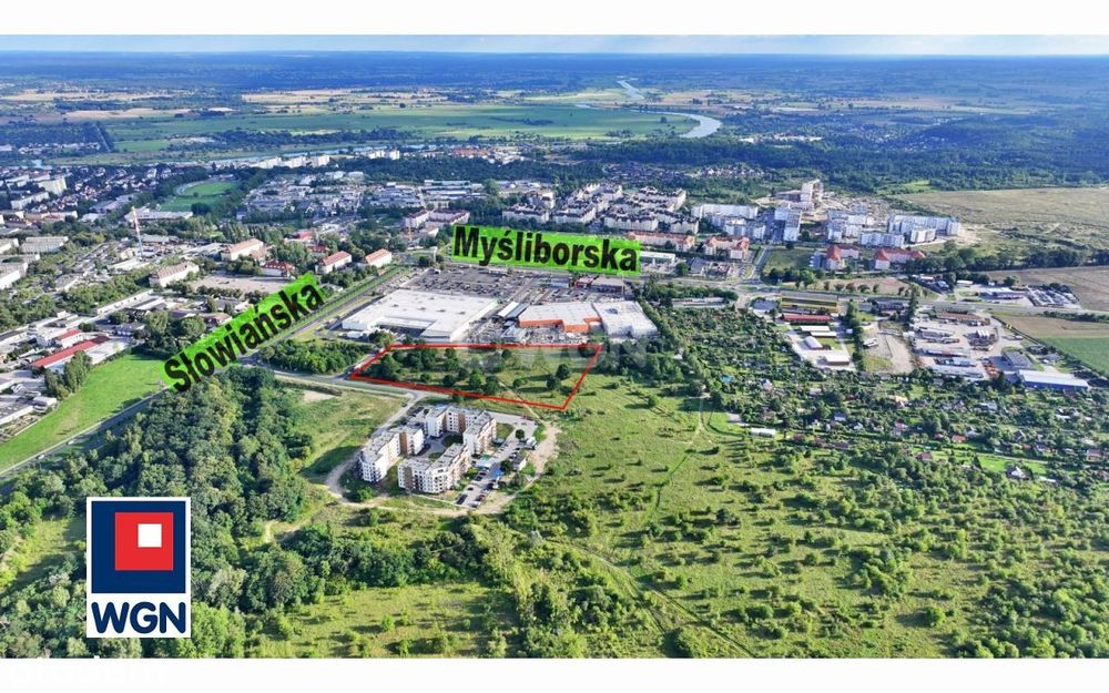 Działka inwestycyjna - Mpzp - Usługi 1 Uc
