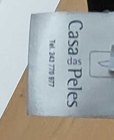 Calças Em Pele Genuína