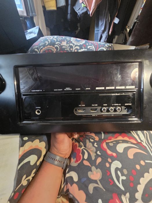 Amplituner denon 7.1