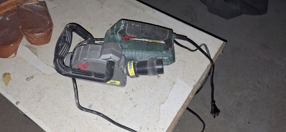 Roçadora parkside pmnF 1500 a1 (avariada)