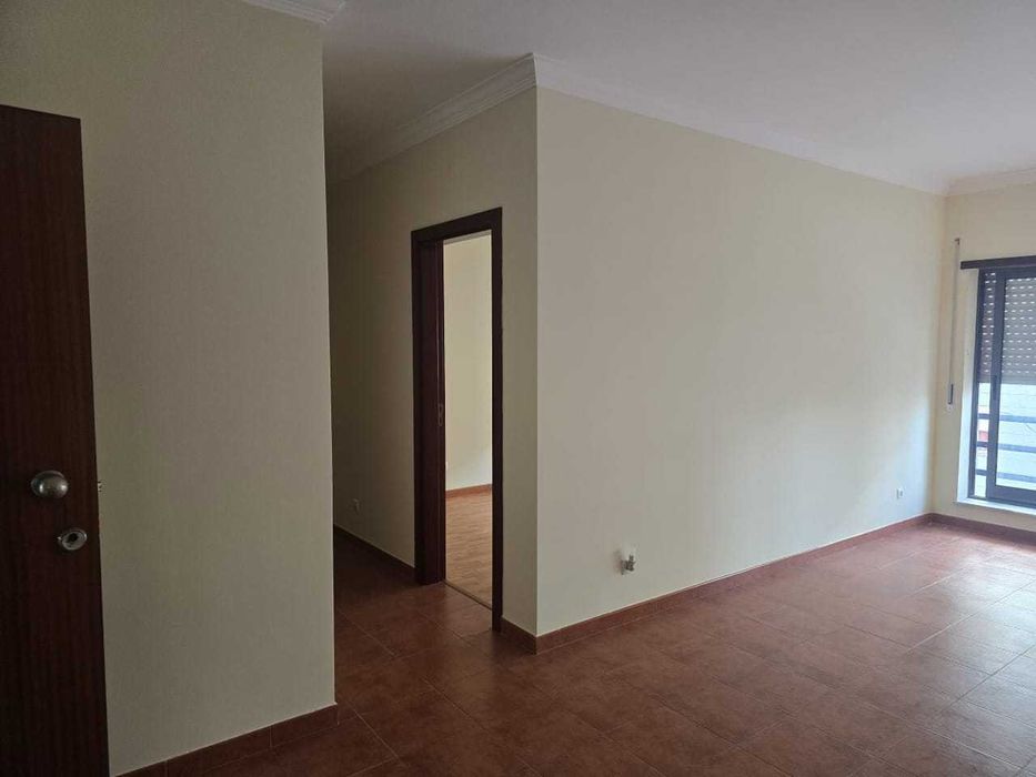 Apartamento T2 para Arrendamento