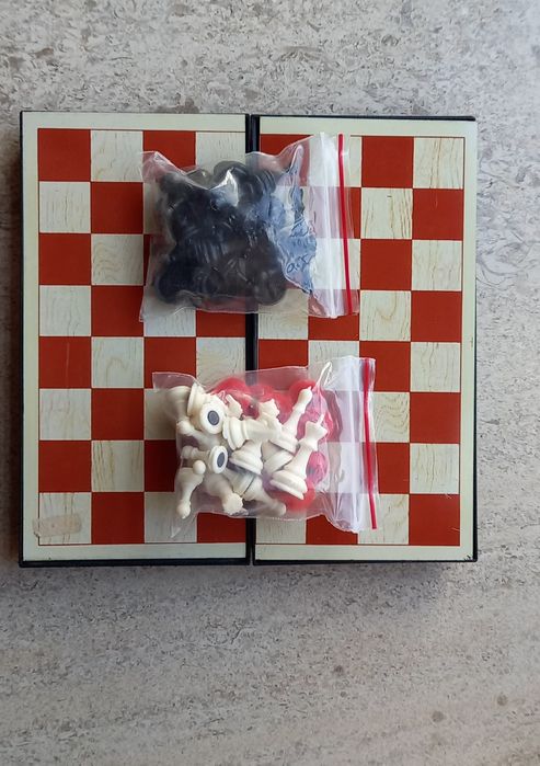 Xadrez e damas de viagem